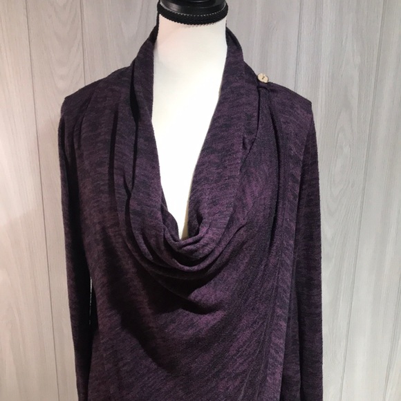 Emerald wrap sweater cardigan size Medium - Picture 2 of 14